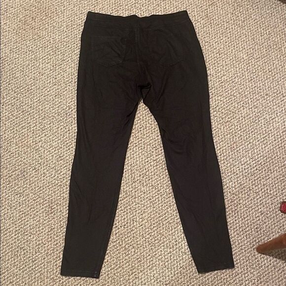 HUE Black Skinny Pants - Picture 3 of 4